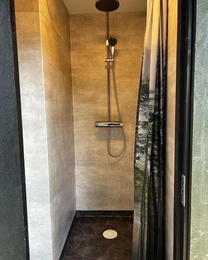 Vaettervy Glamping Hotell Habo Eksteriør bilde
